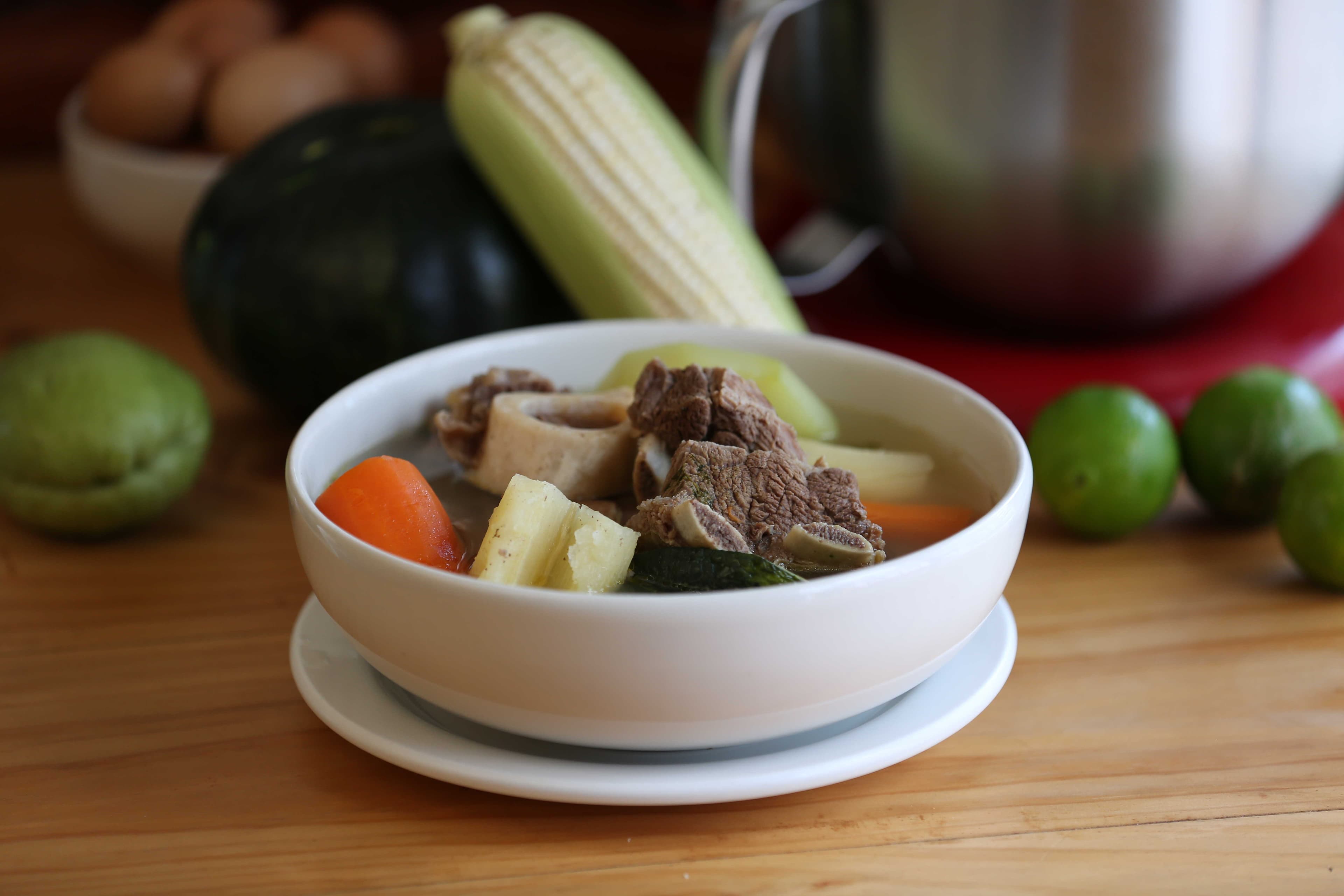 Puchero de res