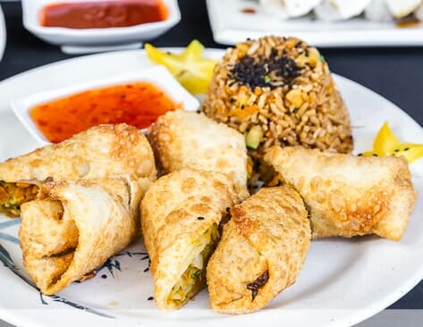 Rollos Primavera con Arroz frito