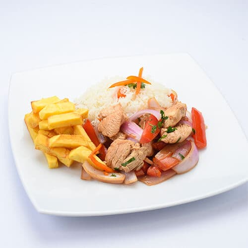 Pollo Saltado