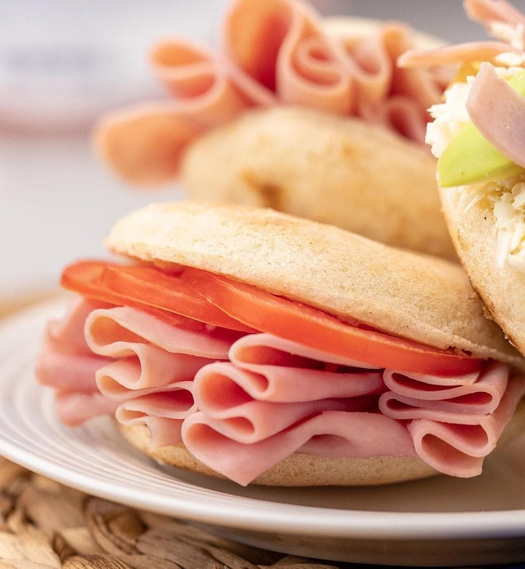 Arepa de Jamón (La Telita)