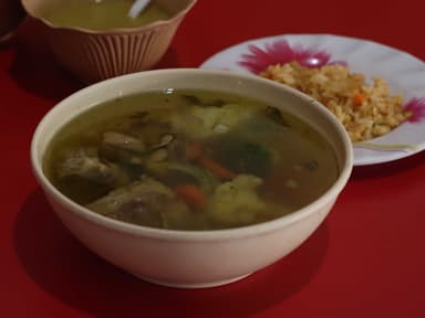 1 Litro de Caldo de Res