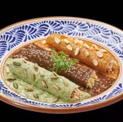 Enchiladas tres moles (3 pzas)