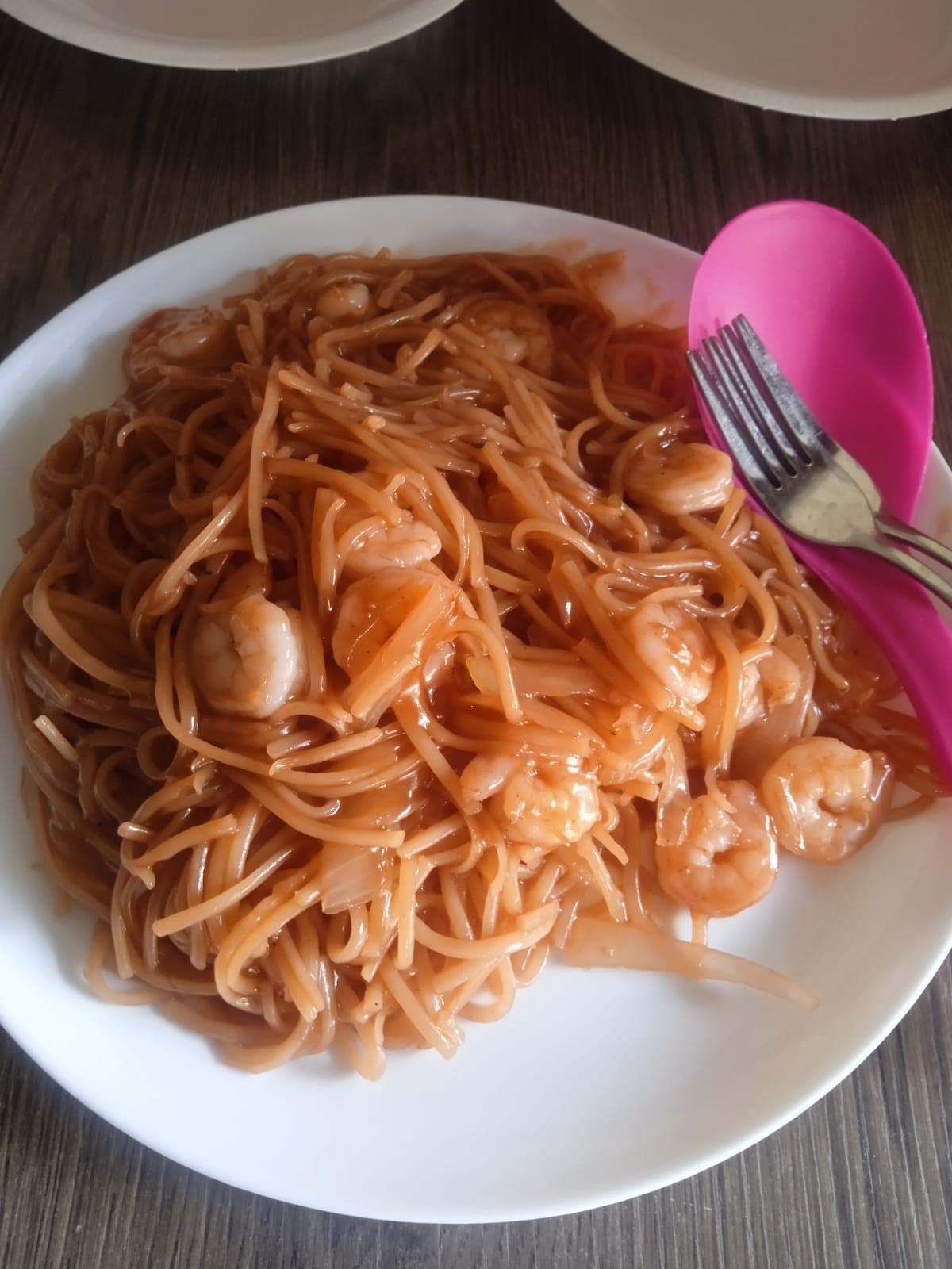 Spaghetti con camarones grande