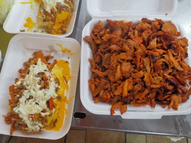 1 kilo de pastor + 1 coca cola de 2 litros