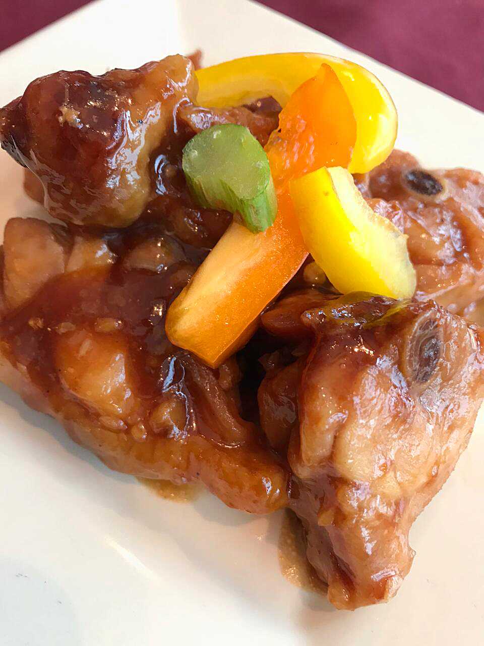 Muslo de Pollo Cantonés