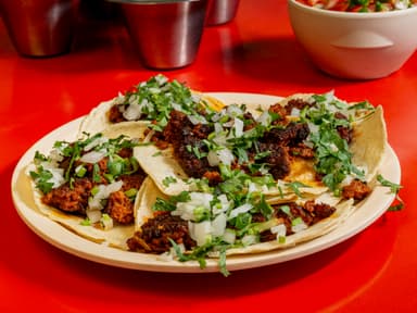 5 Tacos de Chorizo