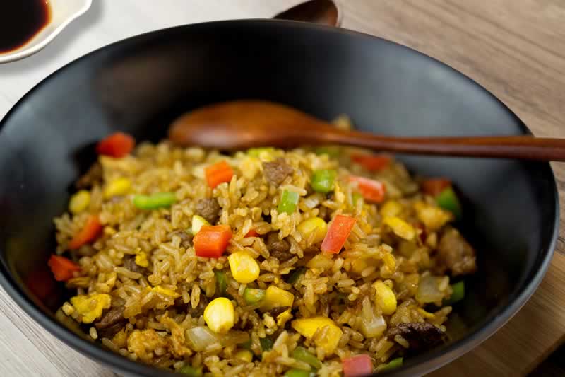 Yakimeshi de Pollo