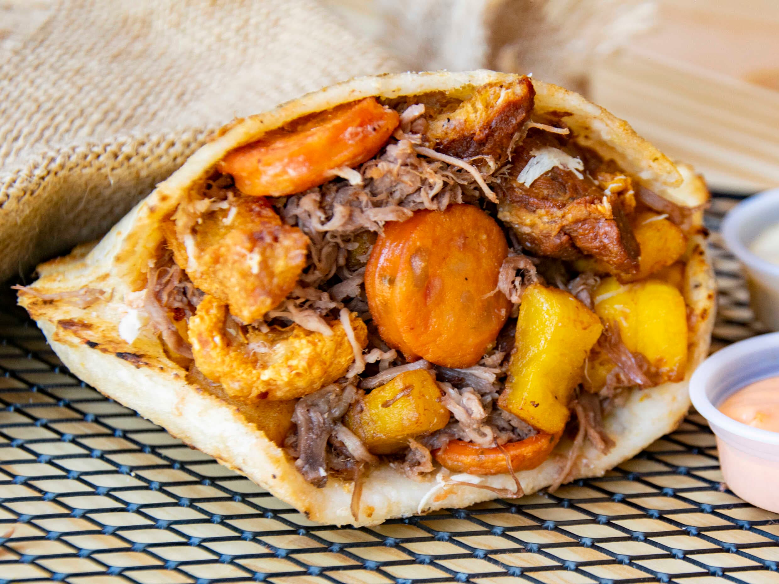 Arepa Paisa