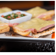 Molletes Manchego y Jamón