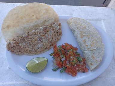 Quesadilla  de  Bistec