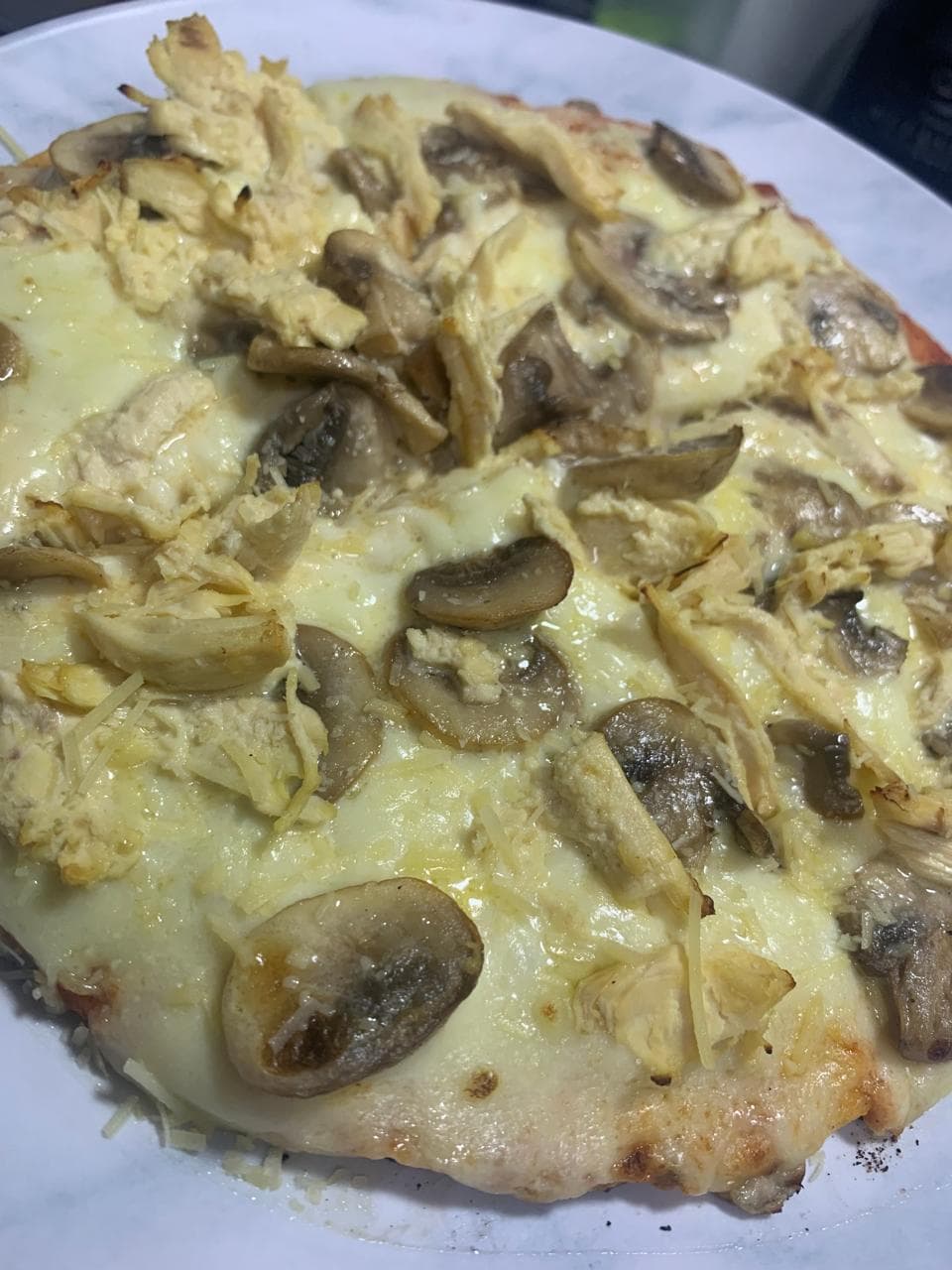 Pizza Pollo Champiñones Personal