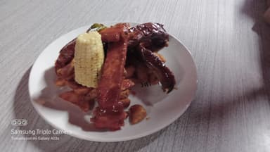 1 Kilo de Costillas con papas a francesa