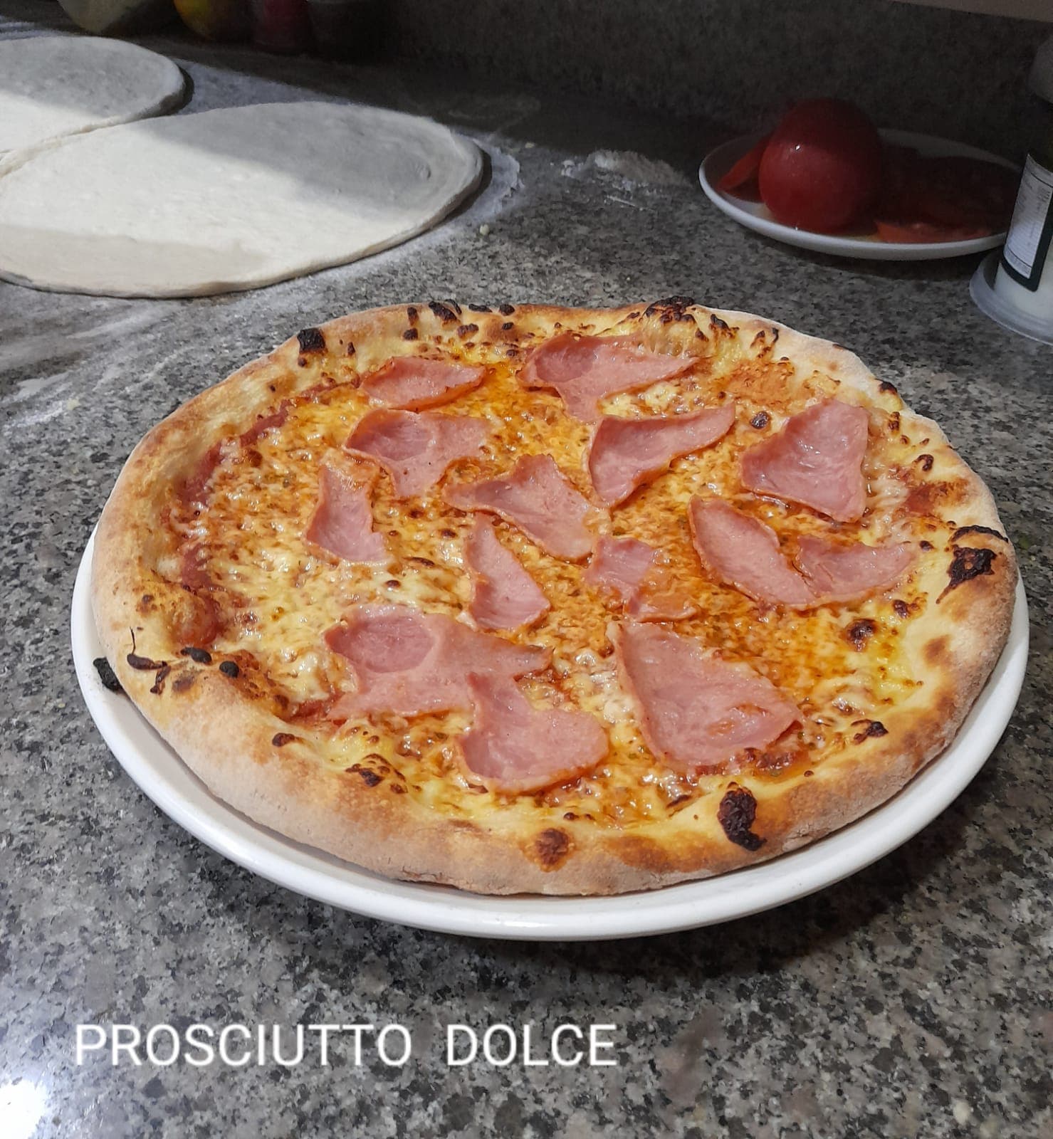 Pizza Clásica Prosciutto Dolce