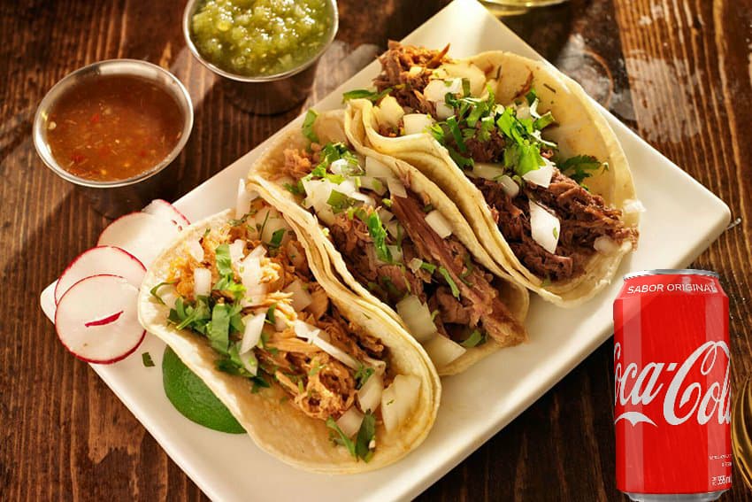 3 tacos barbacoa + 1 consome + 1 coca de lata