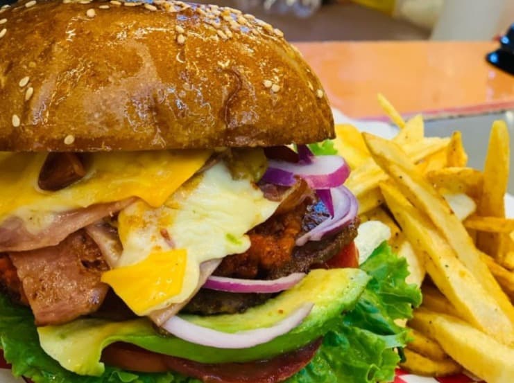 Hamburguesa Clásica 230 g
