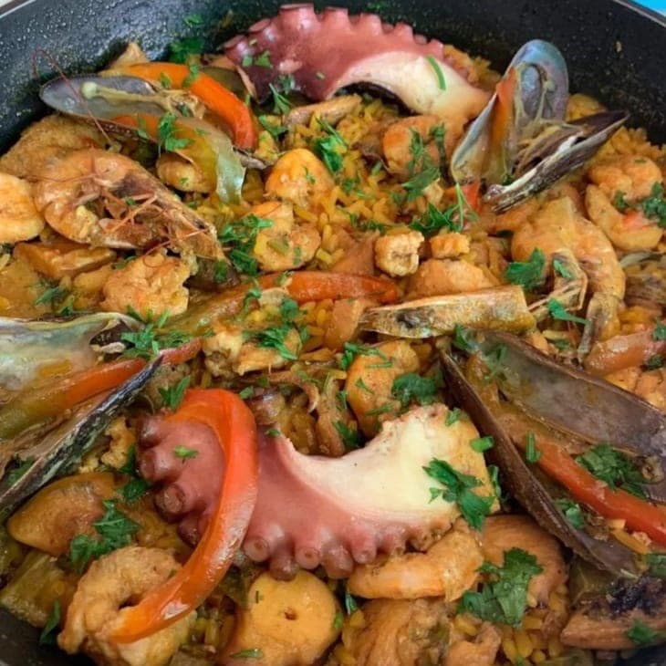 Revuelto al Ajillo