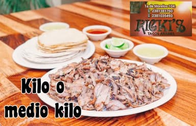 1/4 Carne Arabe + 1 LT AGUA JAMAICA