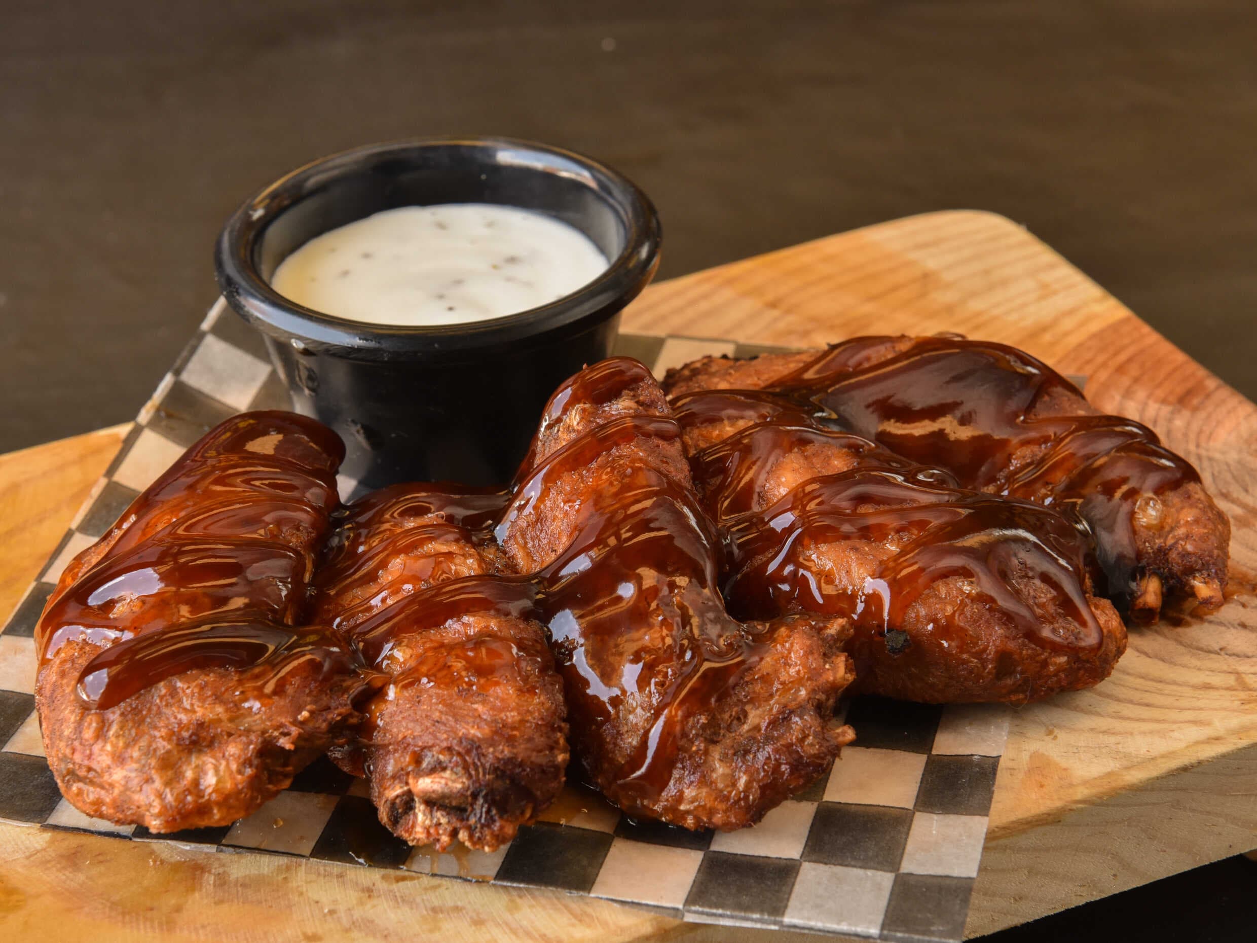 Alitas de Pollo 6 Piezas