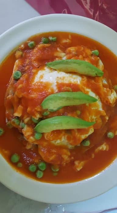 Huevos Motuleños