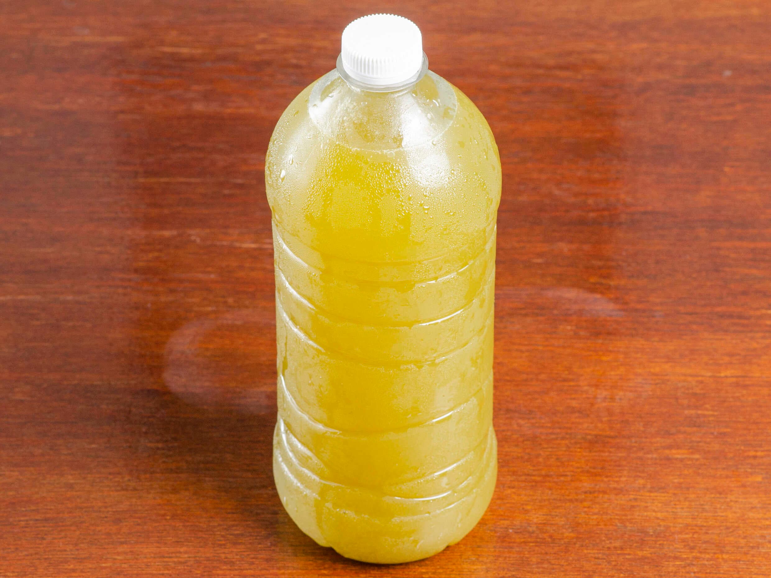 Agua Fresca de Temporada Pepino con Limón