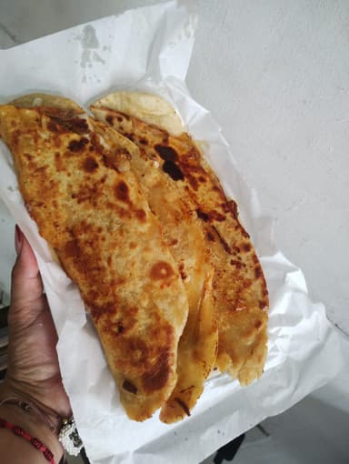 Quesabirria Tortilla de Maíz.