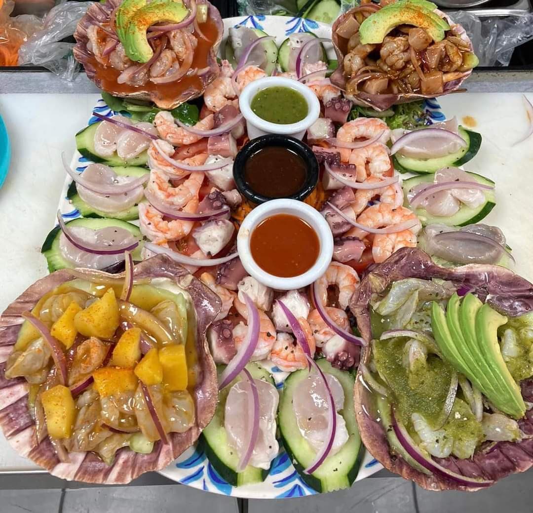 Charola mariscos grande (10 Personas)