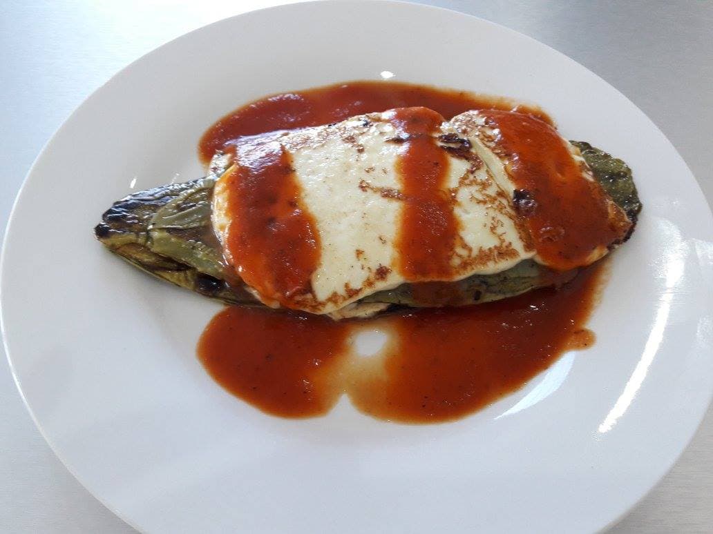Nopal Asado con Queso Panela