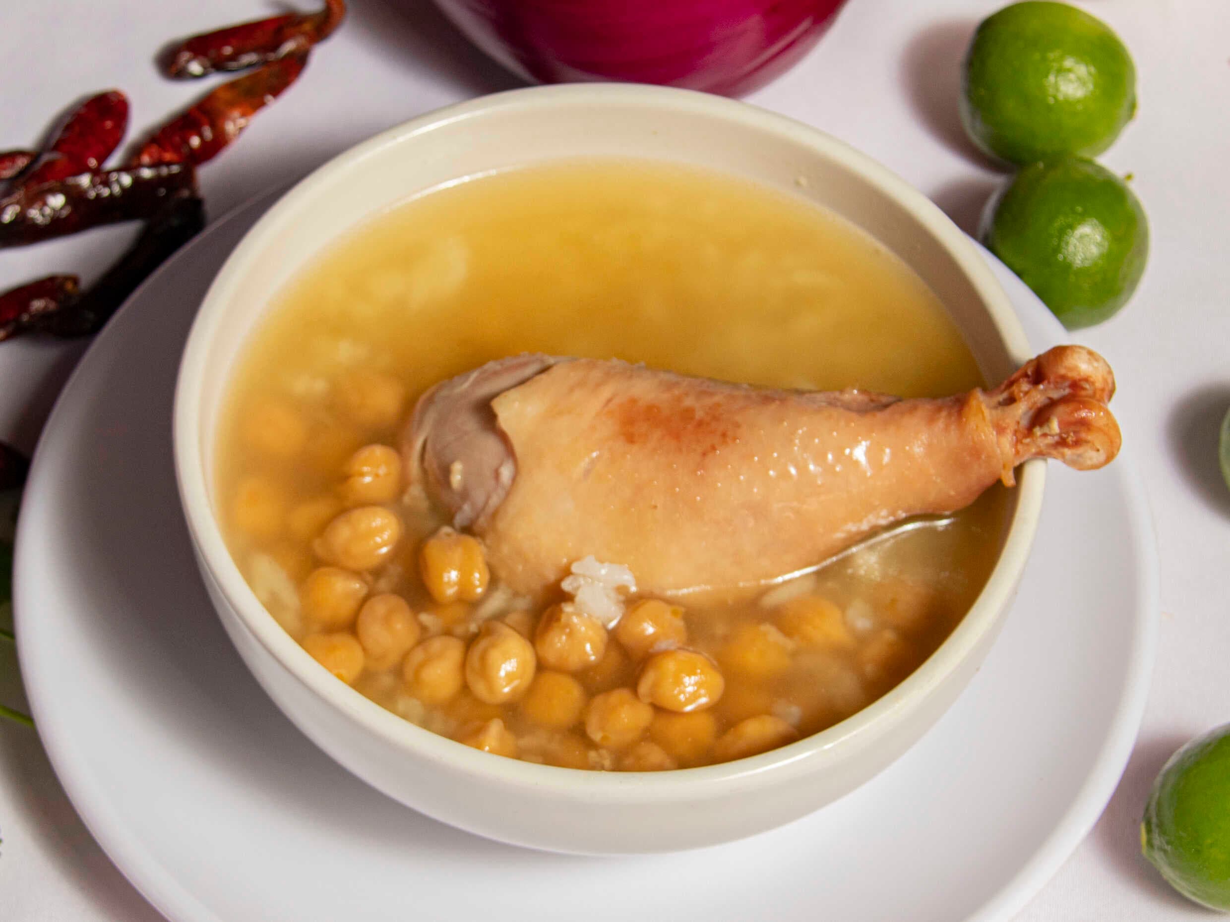 Caldo de Pierna