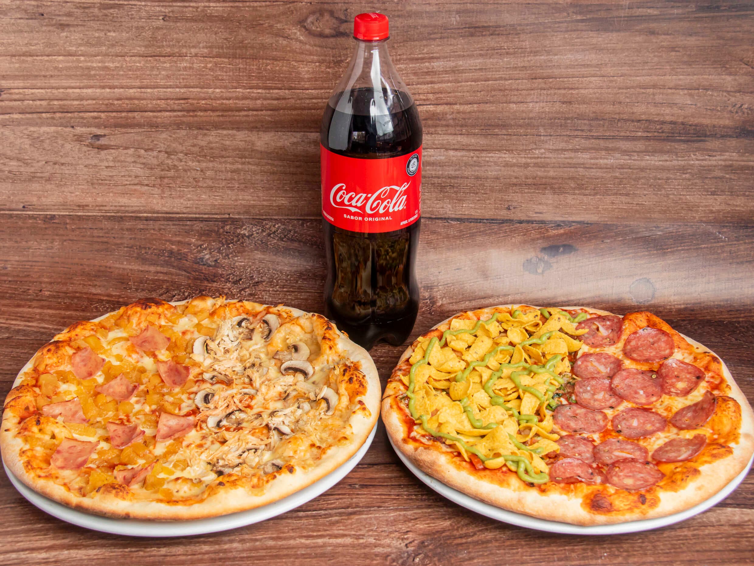 Combo 2 Pizzas Medianas x Mitades y Bebida