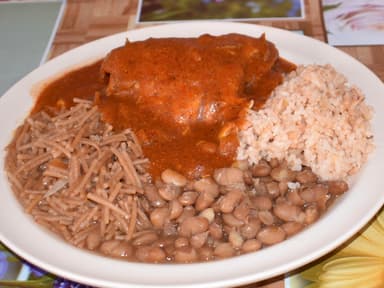 Pollo en Salsa