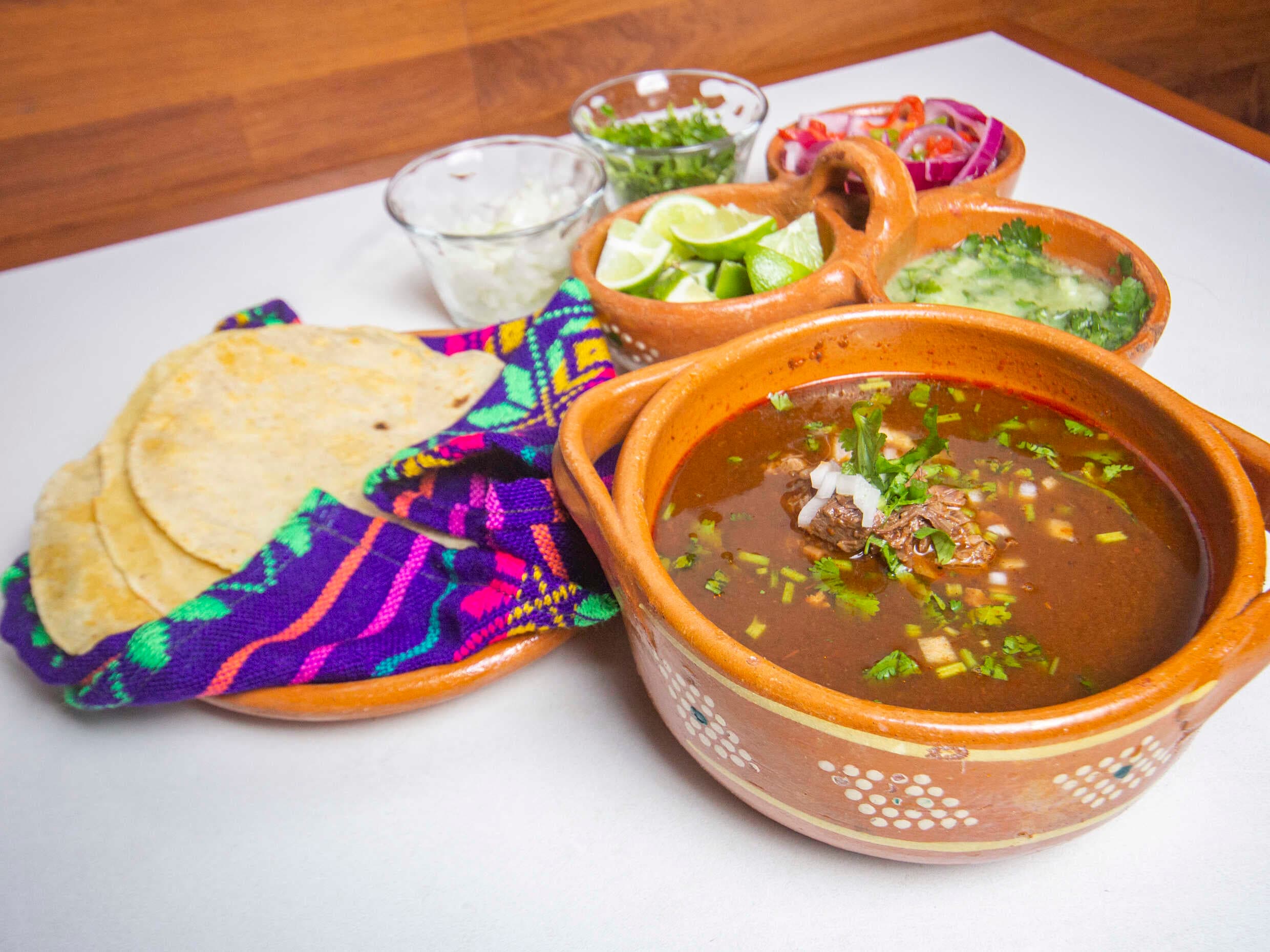 Cazuela Grande de Birria
