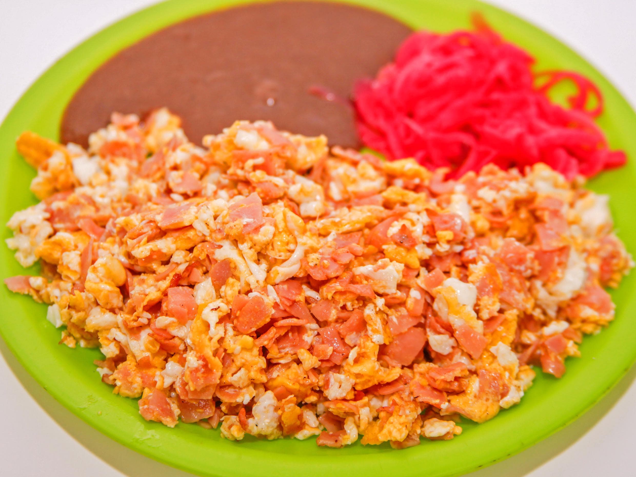 Huevos con Jamón
