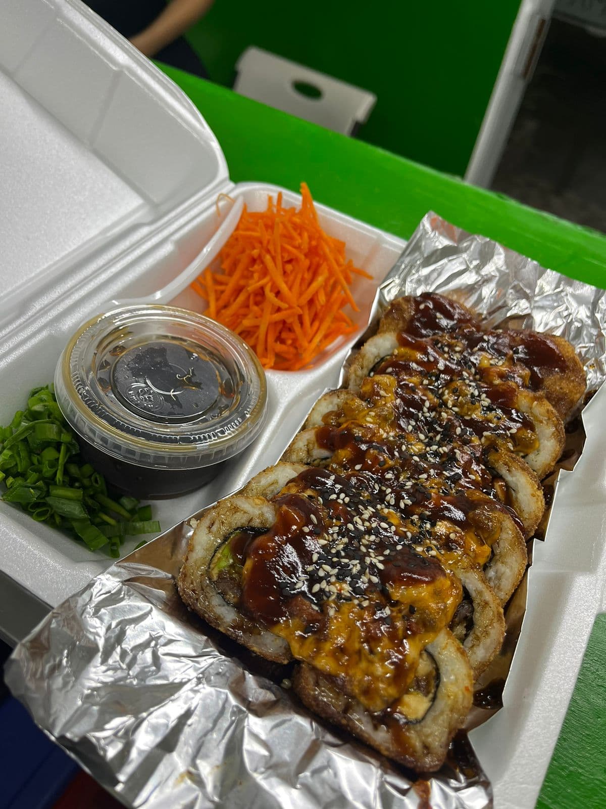 Chivo Roll Empanizado