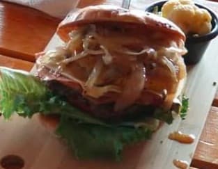 Hamburguesa con Tocino