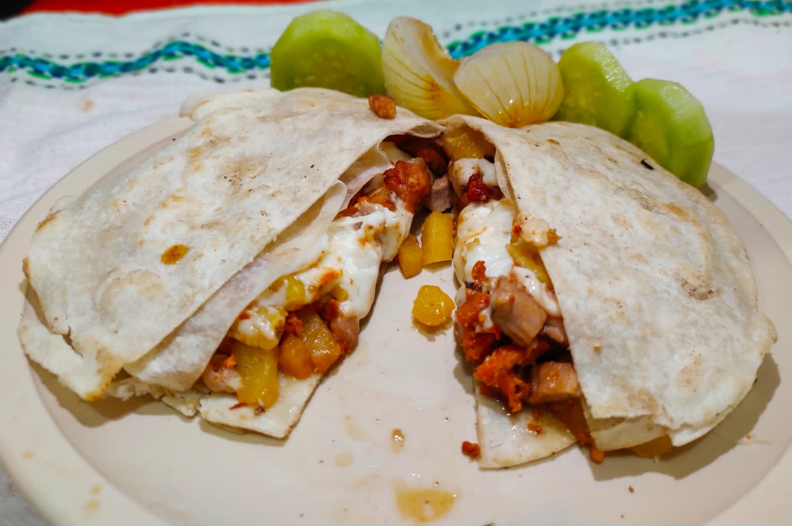 LONGANIZA gringa piña queso con 2harina empalmada