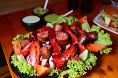 Mixta 3 Carnes Familiar