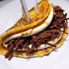 Cachapa de Carne Mechada