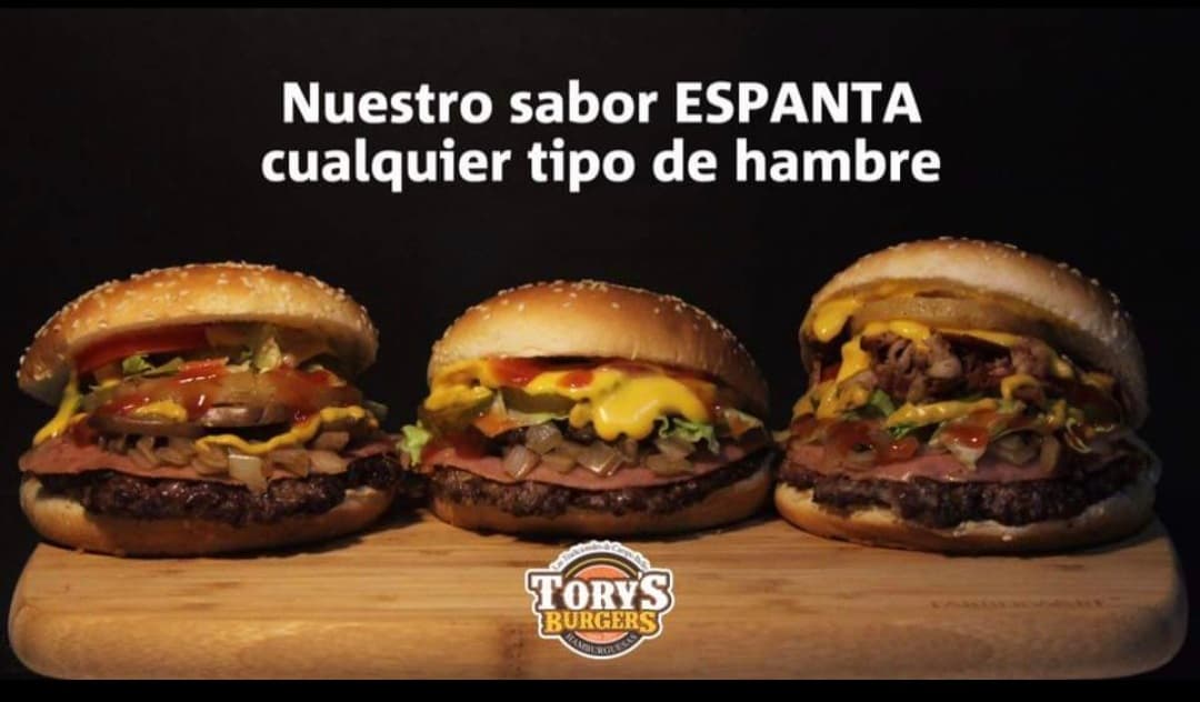 Hamburguesa Tocino Piña