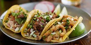 Combo 1 (5 Tacos + 1 Bebida)