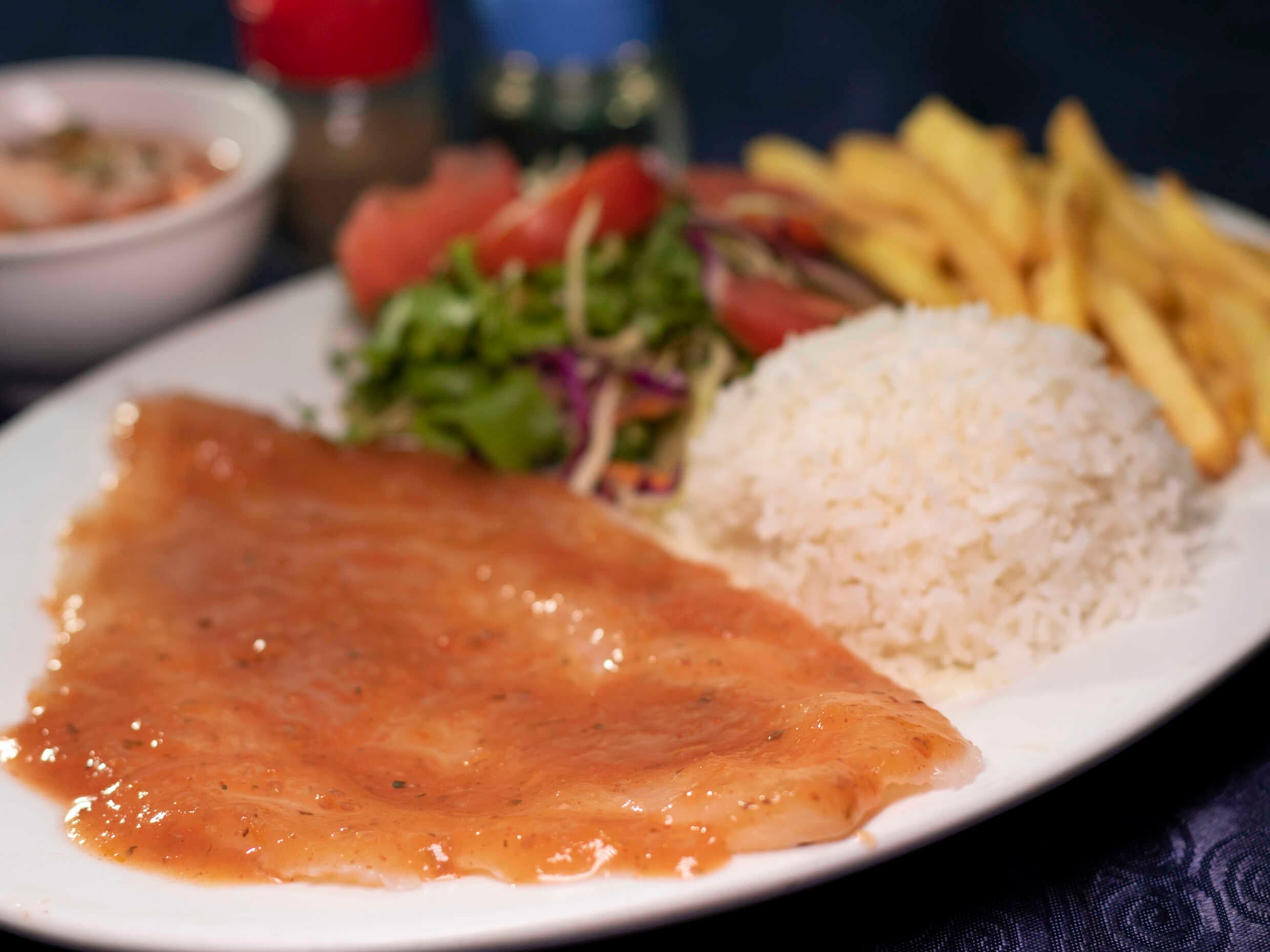 Filet en Salsa de Tomate