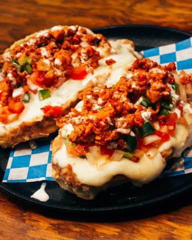 Molletes con Guiso 2 pzas