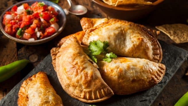 Empanada de Carne Molida y Queso