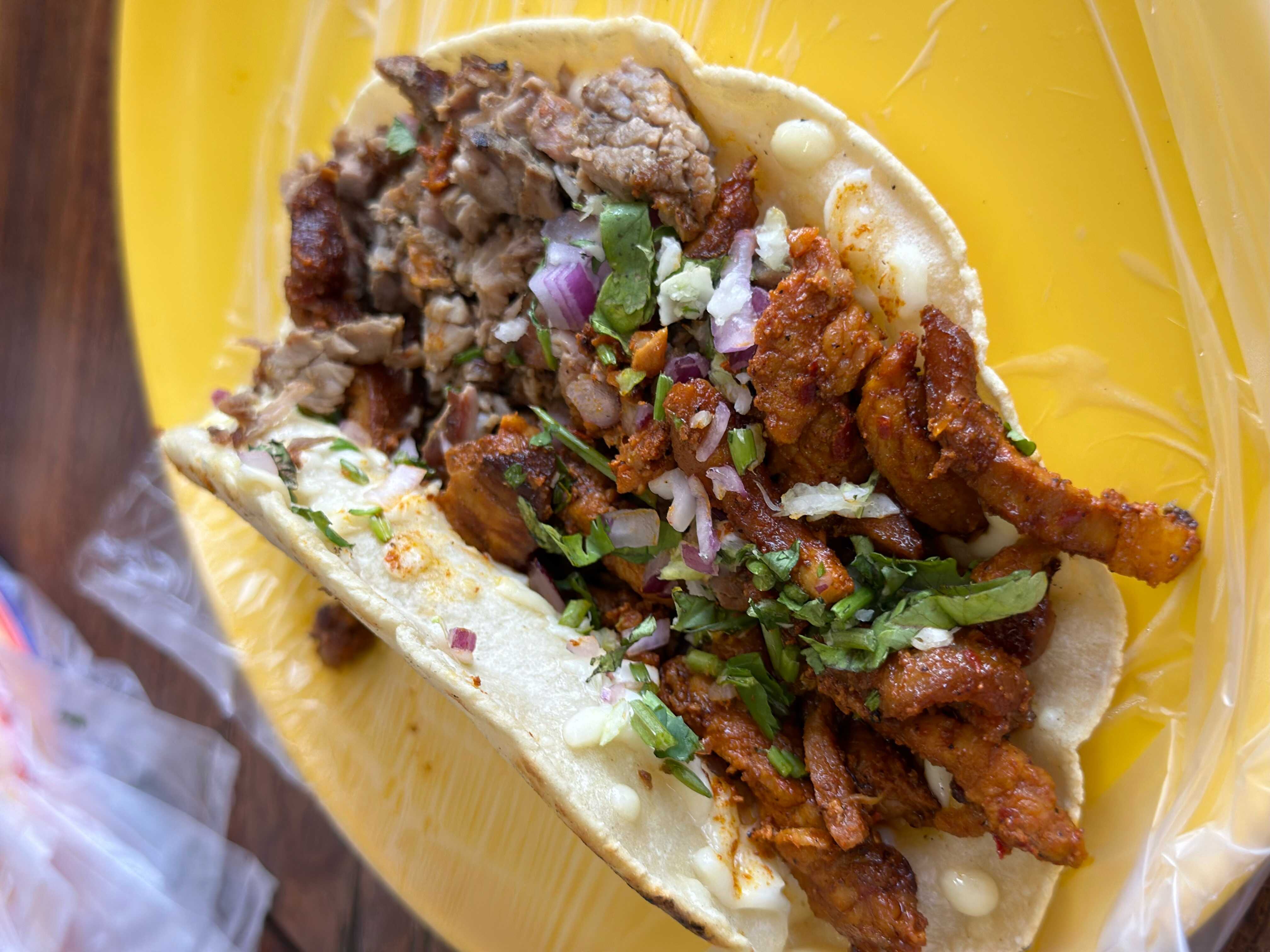 Quesataco de Maíz Combinado
