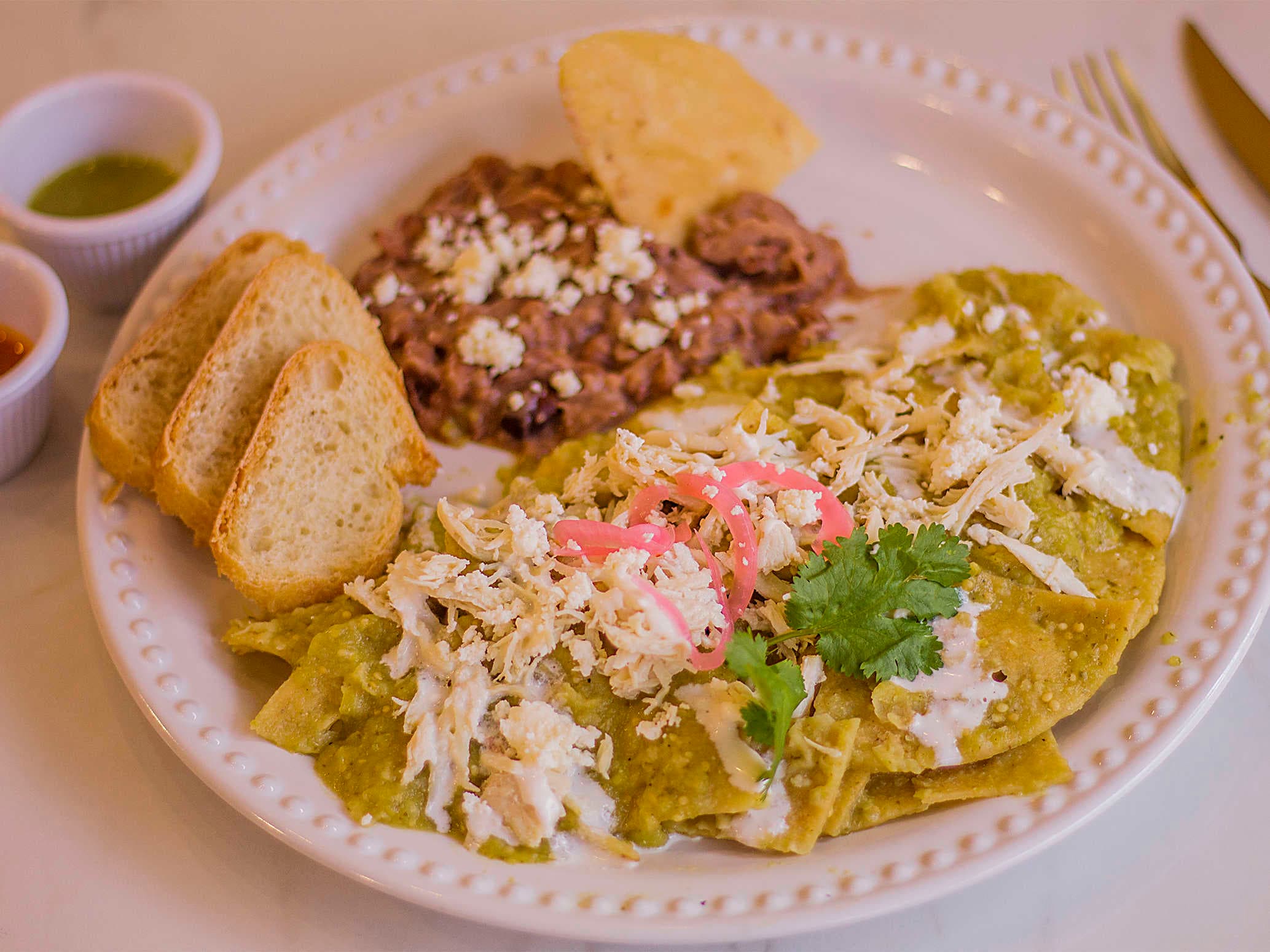 Chilaquiles Verdes o Rojos