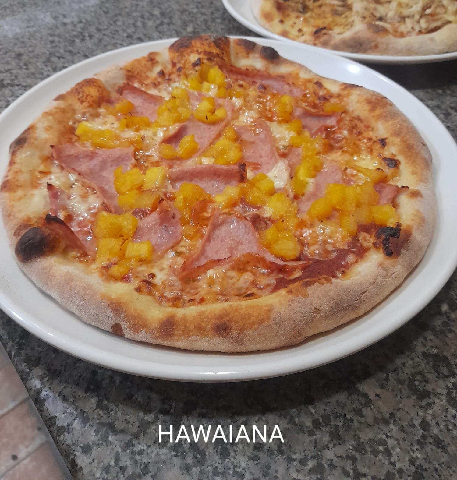 Pizza Hawaiana