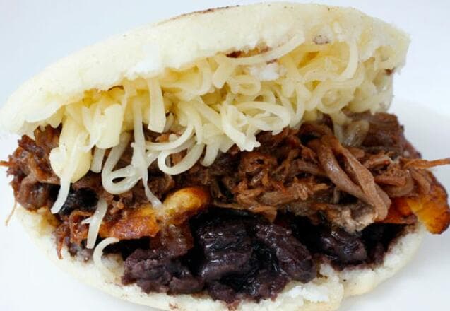 Arepa de Pabellón
