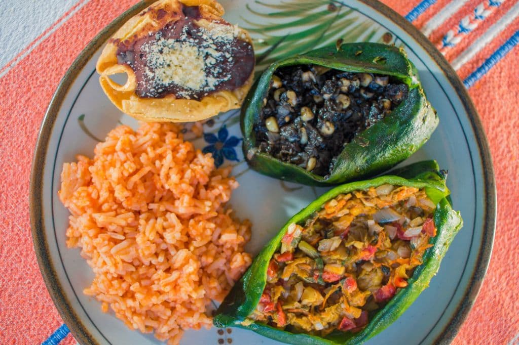 Chile Oaxaqueño de Picadillo