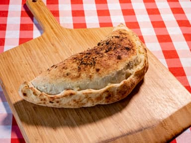 Calzone Pepperoni