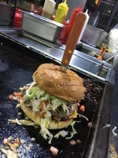 Hamburguesa Hawaiana