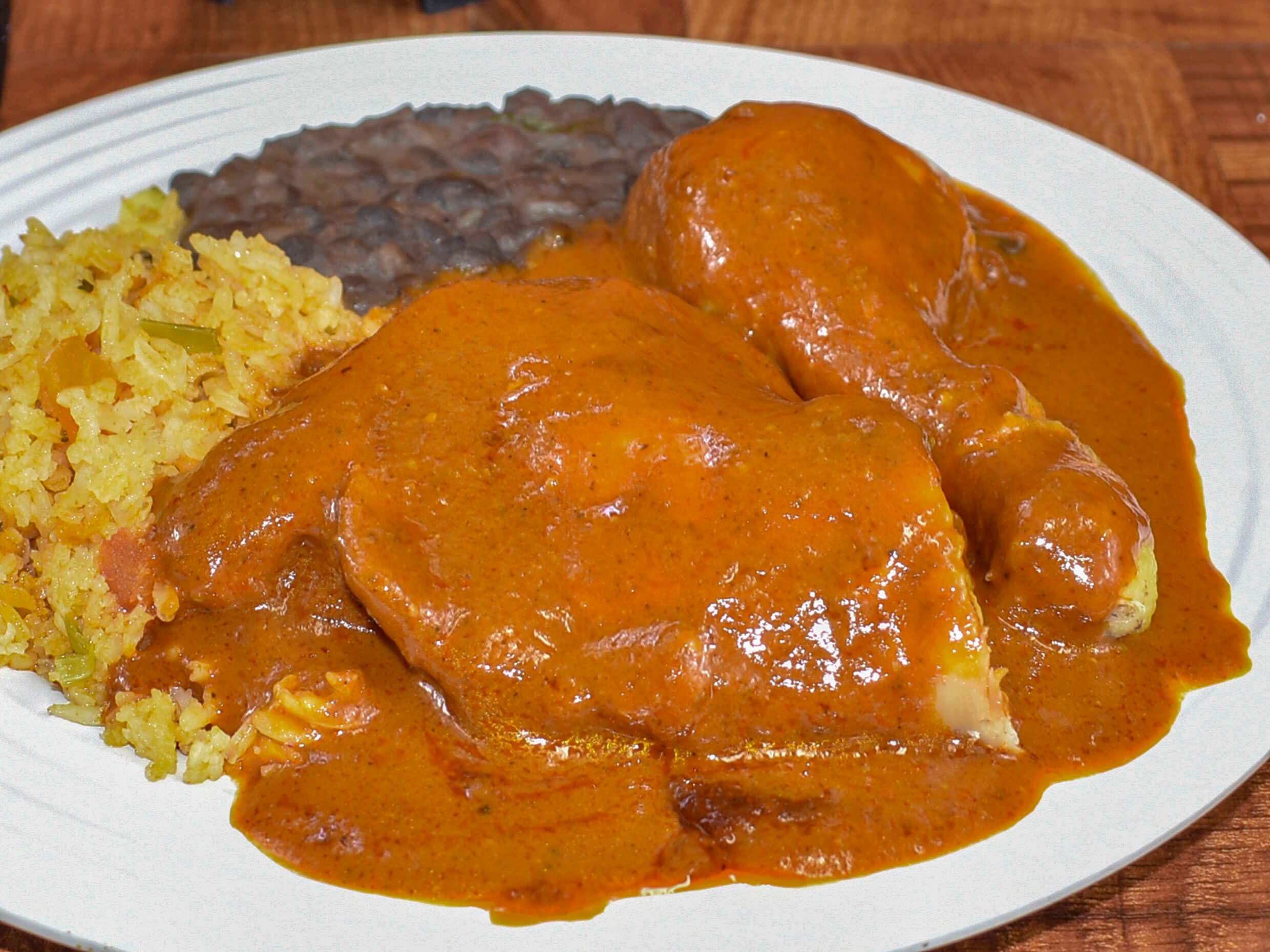 Pollo en Mole